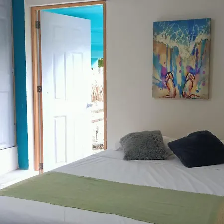 Mar De Fondo Bed & Breakfast Puerto Escondido  Room photo