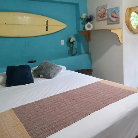 Mar De Fondo Bed & Breakfast Puerto Escondido  Exterior photo