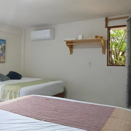 Mar De Fondo Bed & Breakfast Puerto Escondido  Room photo